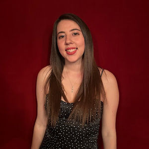 Meet your Posher, Gabriela